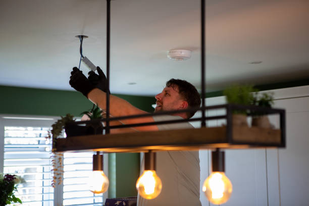 Best Circuit Breaker Repair  in Columbia City, OR